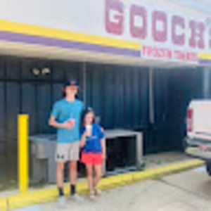 Meet your Posher, Rachel